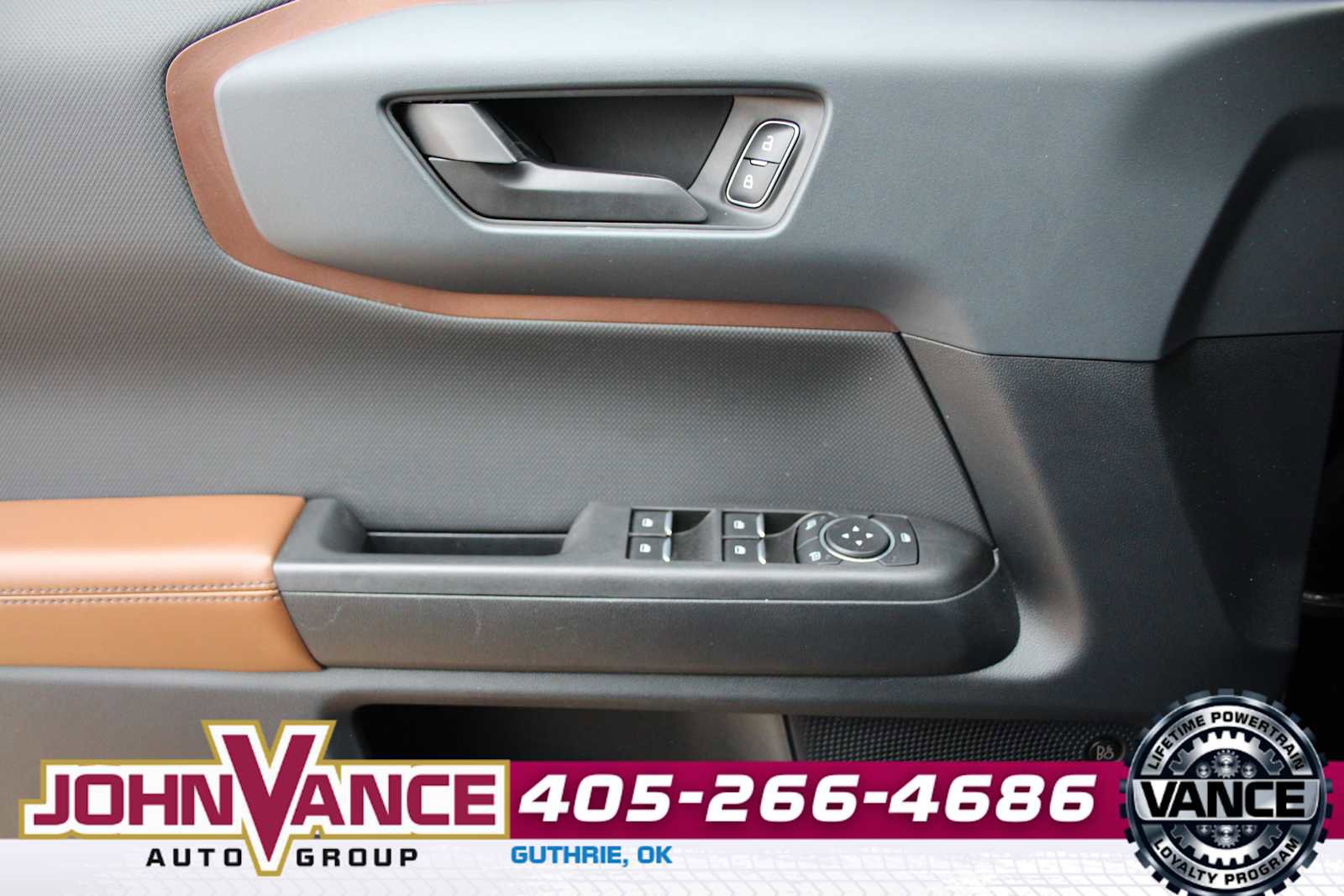 Used 2022 Ford Bronco Sport Outer Banks w/ Tech Package image 32