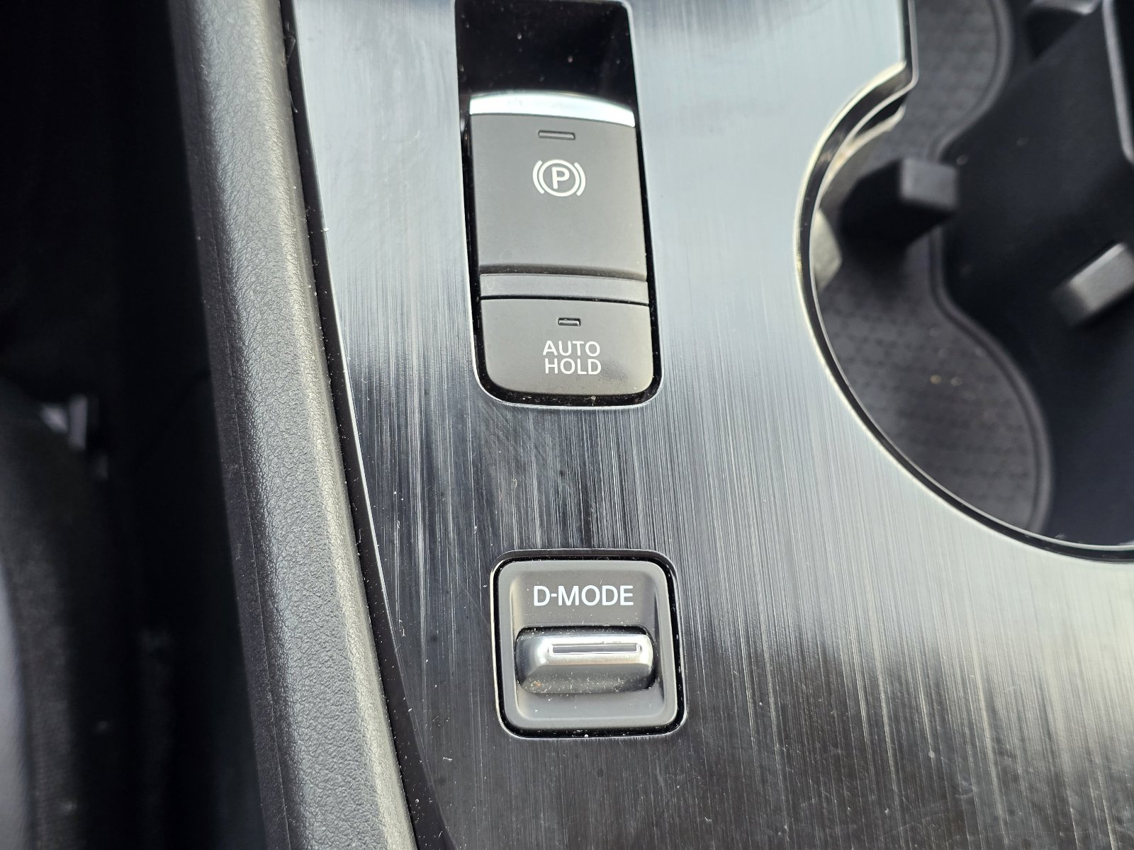 Used 2023 Nissan Rogue SV w/ SV Premium B Package image 20