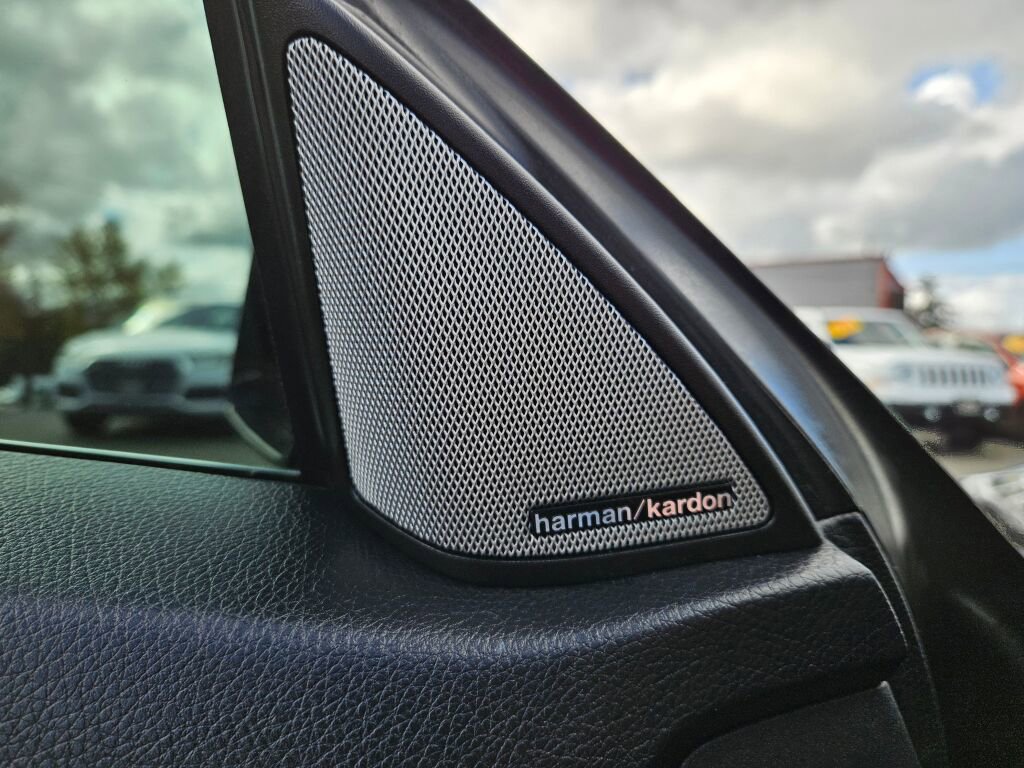 Used 2016 Mercedes-Benz E 400 4MATIC Coupe image 18