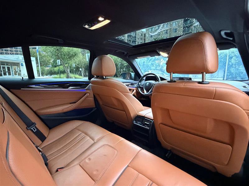 Used 2019 BMW 540i xDrive w/ Convenience Package AWD/4WD image 29