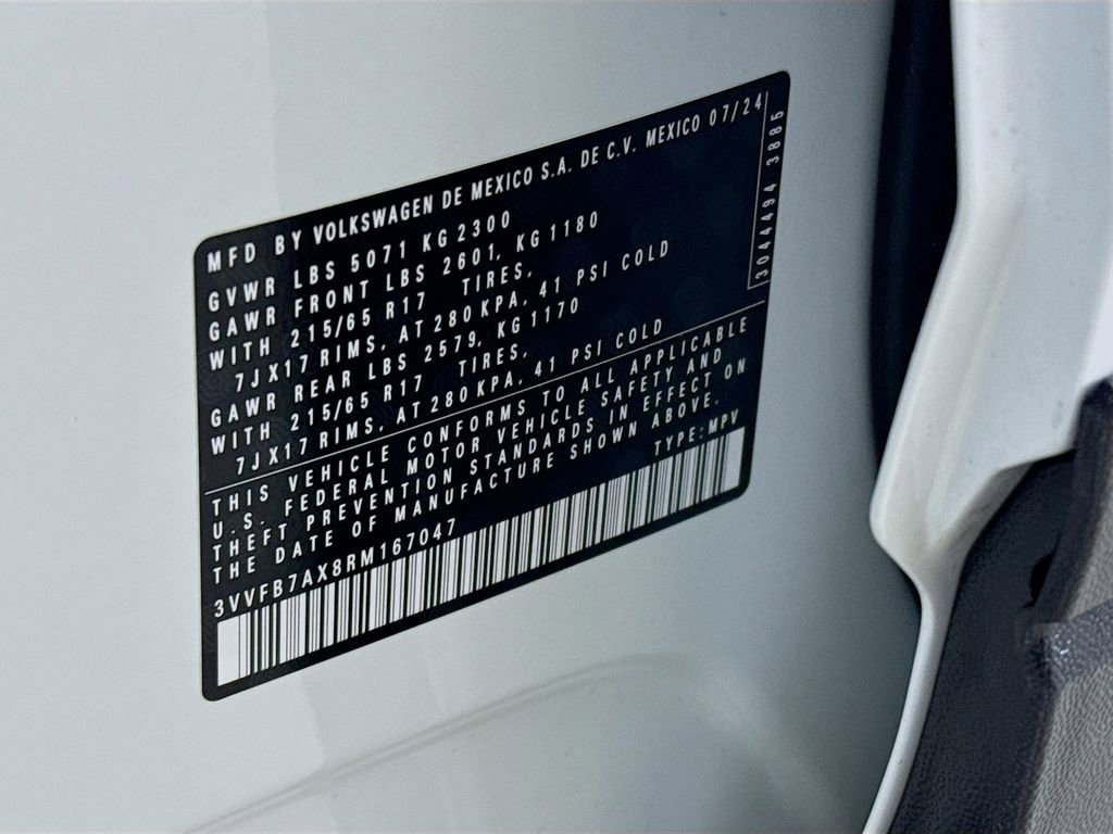 Used 2024 Volkswagen Tiguan S image 32