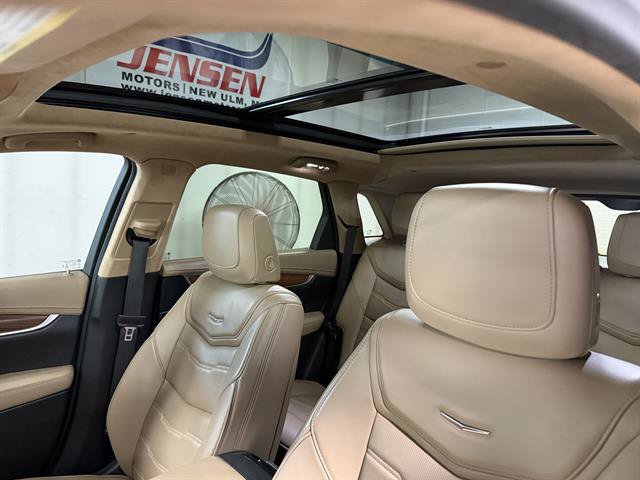 Certified 2018 Cadillac XT5 Platinum w/ Driver Assist Package AWD/4WD image 22