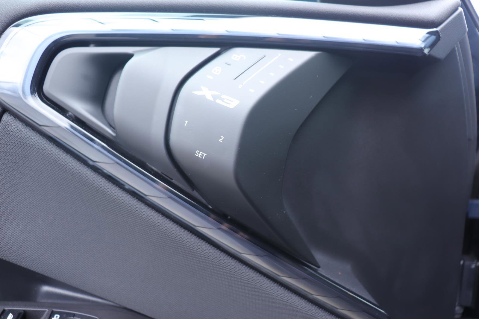 Used 2025 BMW X3 xDrive30i w/ Premium Package image 25