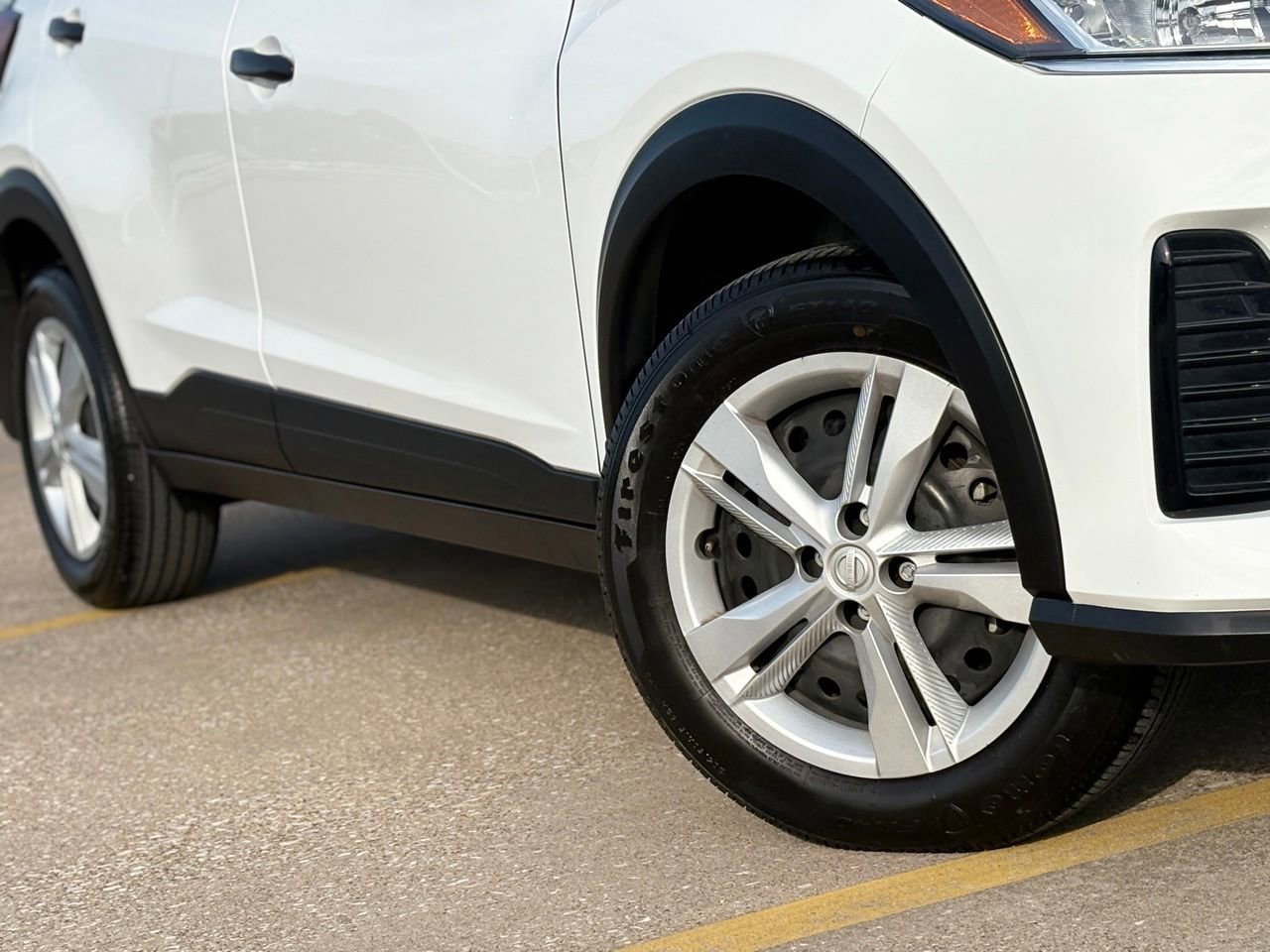 Certified 2025 Nissan Kicks Play S FWD image 11