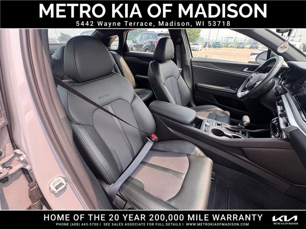 Used 2024 Kia K5 GT-Line w/ GT-Line Premium Package FWD image 32