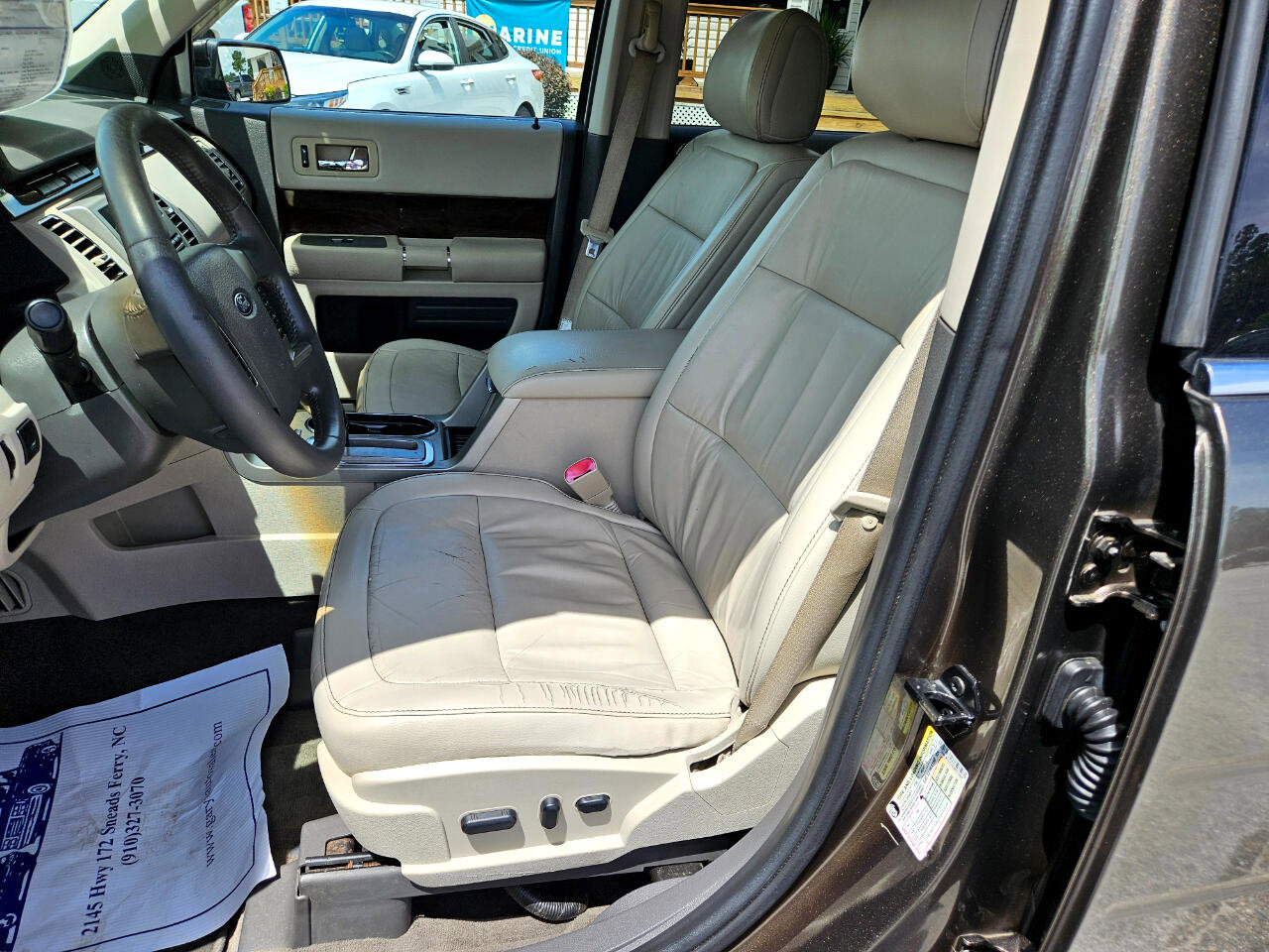 Used 2011 Ford Flex SEL w/ Rapid Spec Order Code image 12