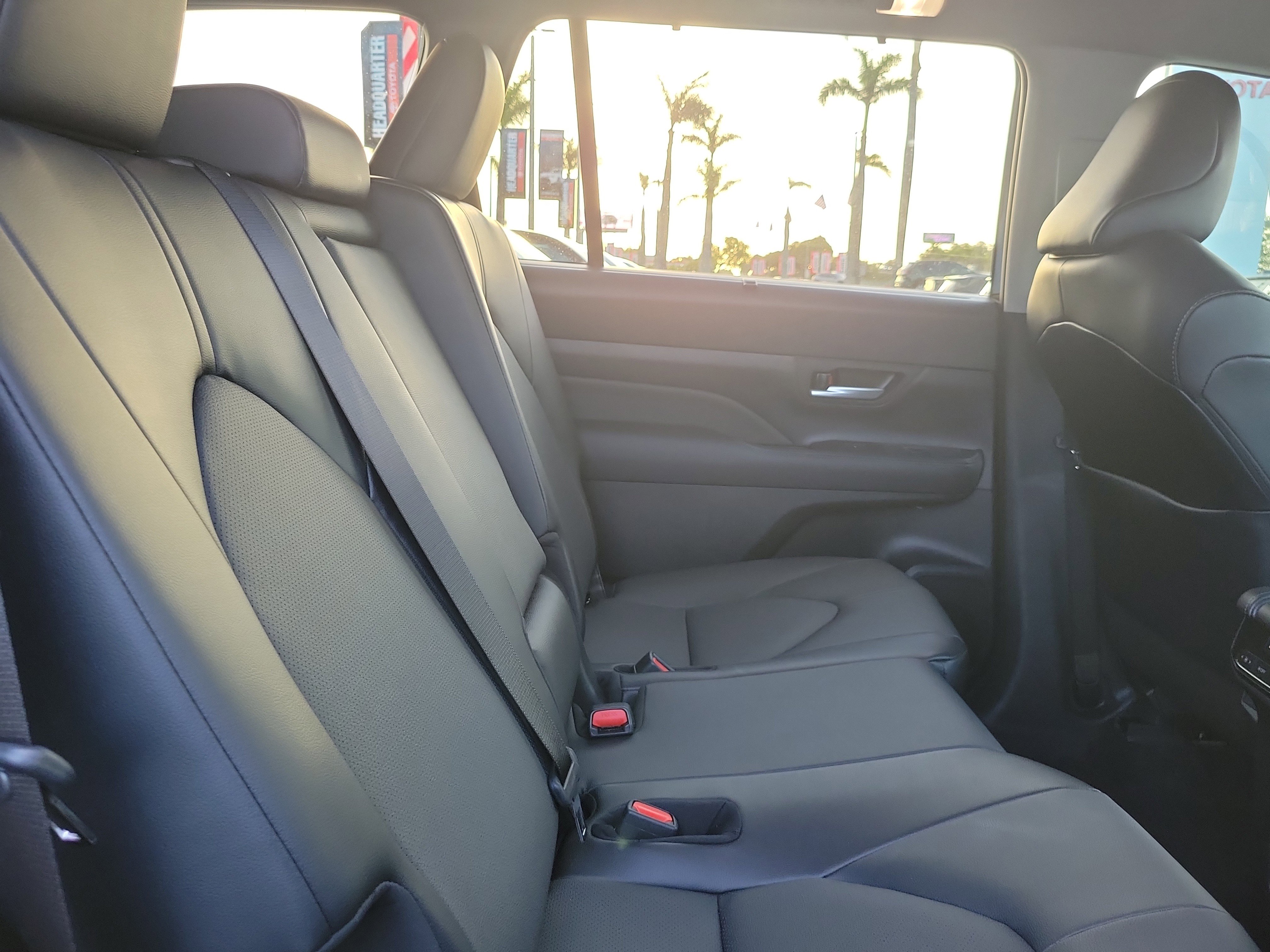 Used 2026 Toyota Grand Highlander XLE AWD/4WD image 15