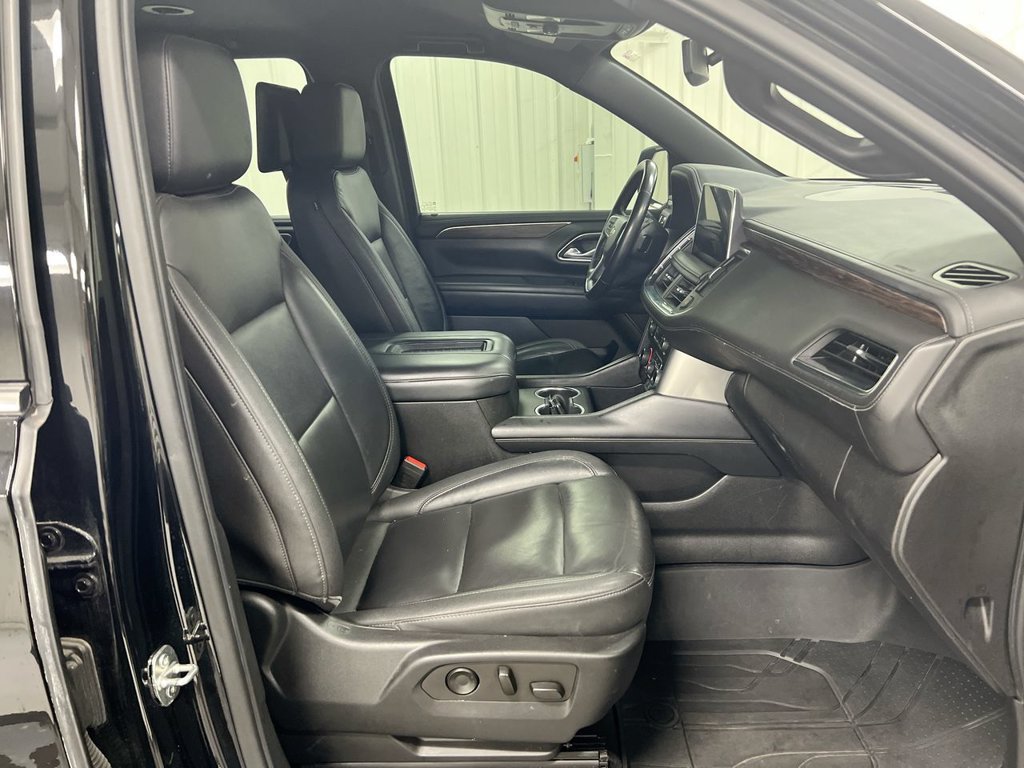 Used 2021 Chevrolet Suburban LT w/ Rear Media and Nav Package AWD/4WD image 22