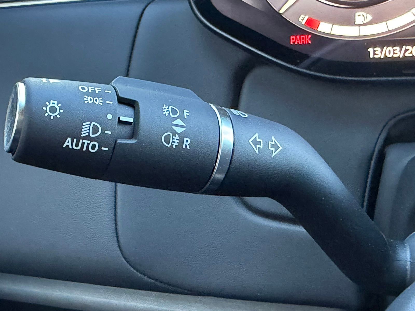 New 2026 Land Rover Range Rover SV image 13