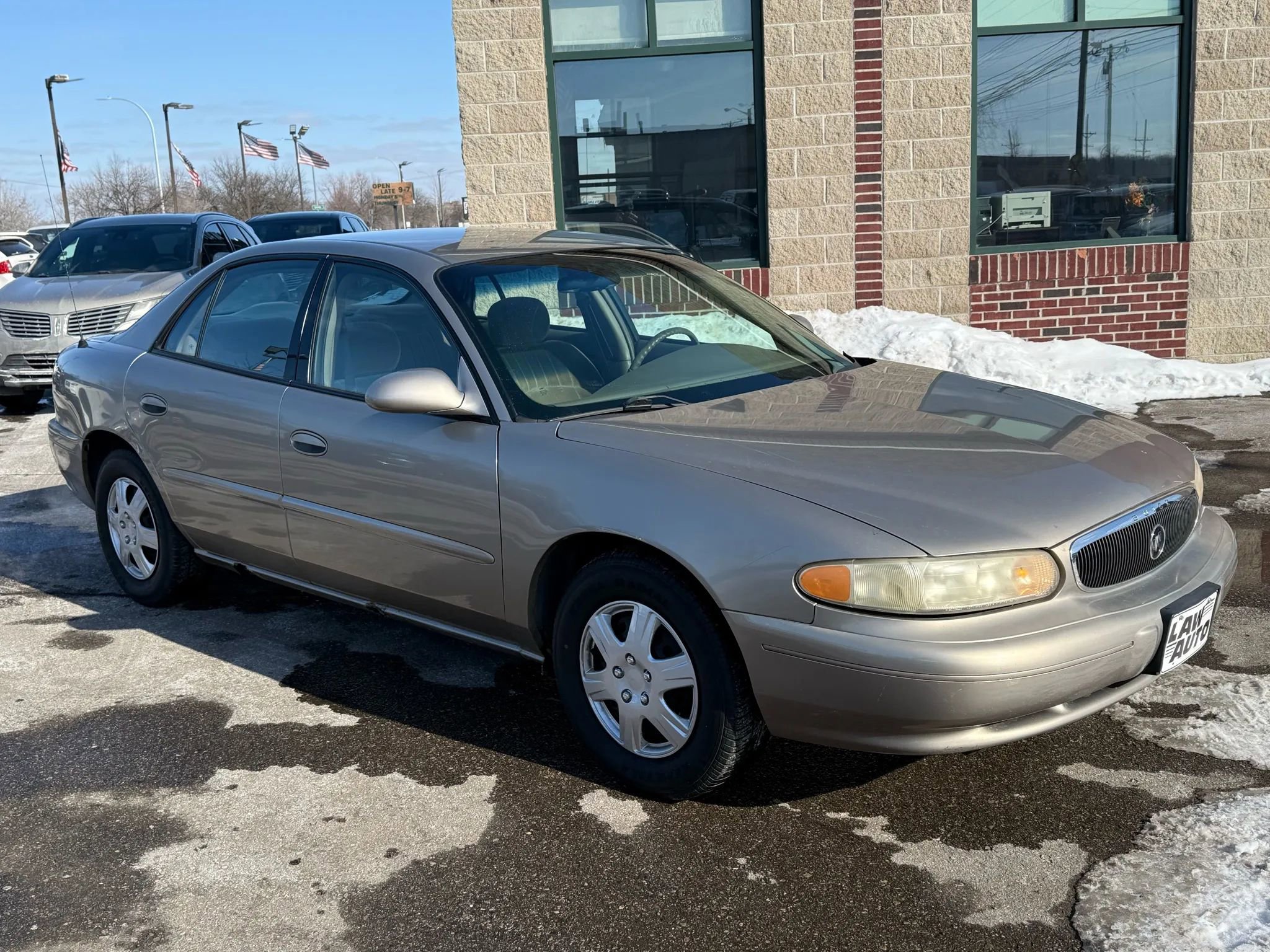Used 2003 Buick Century Custom w/ Preferred Equipment Group 1SB image 3