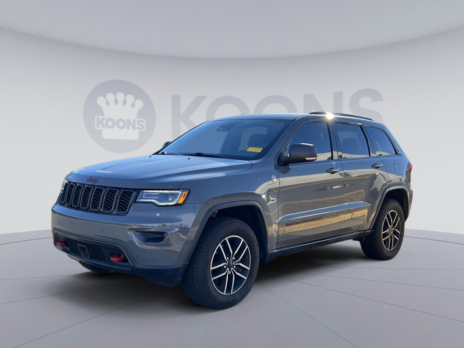 Used 2019 Jeep Grand Cherokee Trailhawk w/ Trailhawk Luxury Group
