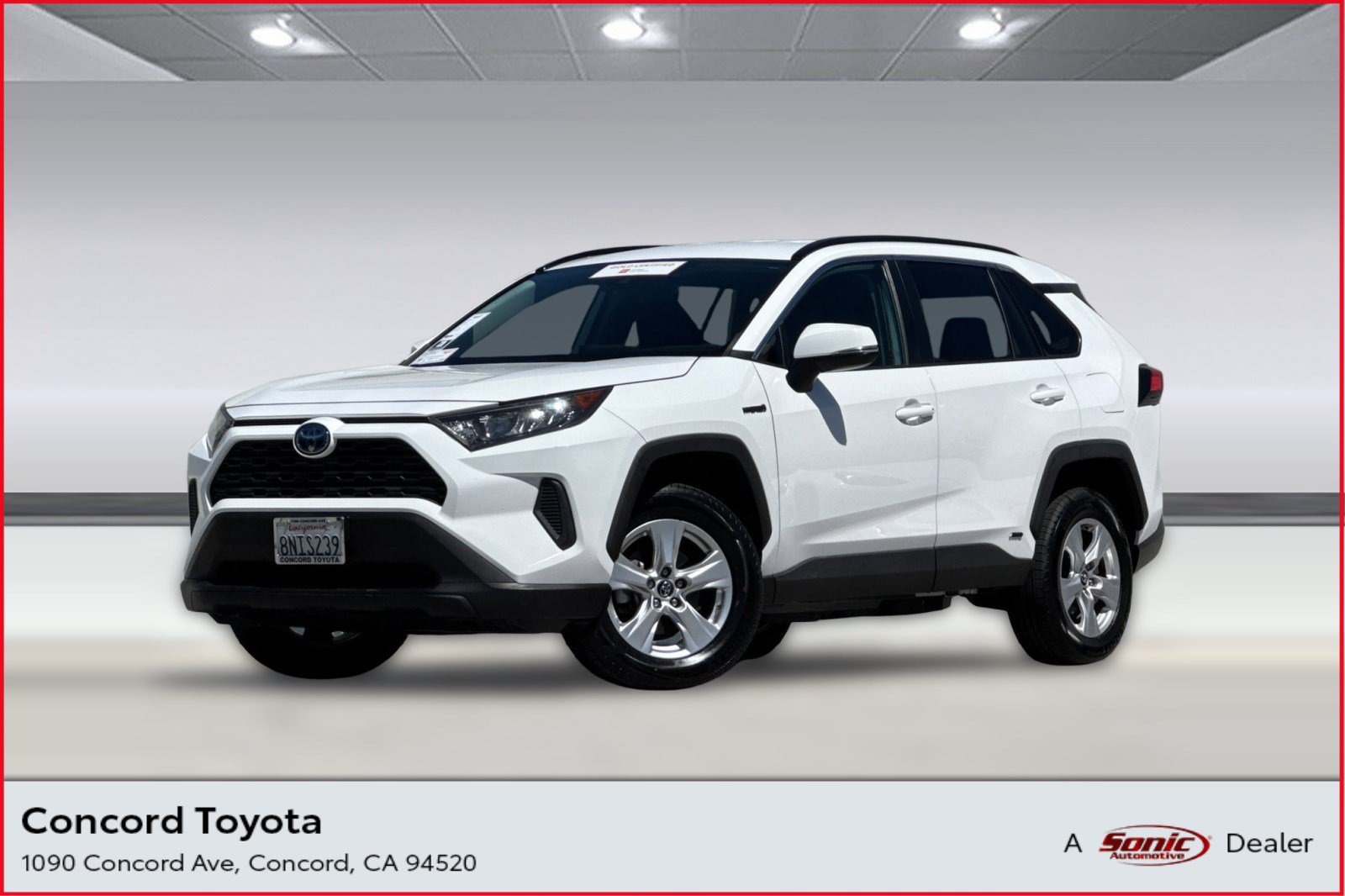 Used 2020 Toyota RAV4 LE w/ All Weather Liner Package AWD/4WD image 1