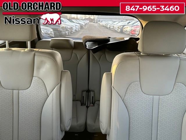 Used 2023 Kia Sorento SX Prestige image 16
