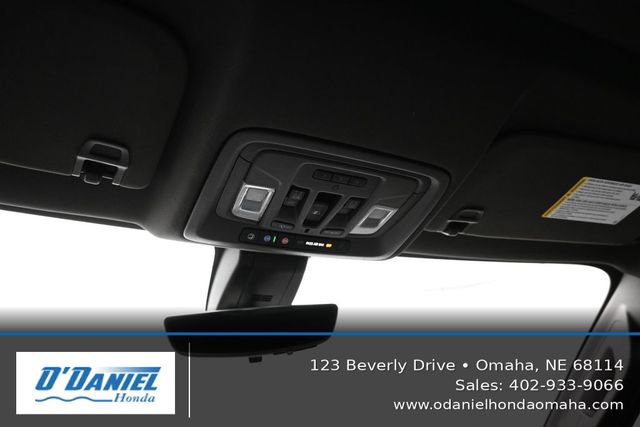 Used 2022 Chevrolet Silverado 1500 LTZ w/ LTZ Premium Package AWD/4WD image 30