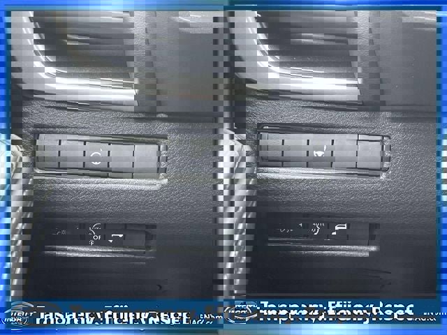 Certified 2025 Nissan Rogue SV image 20