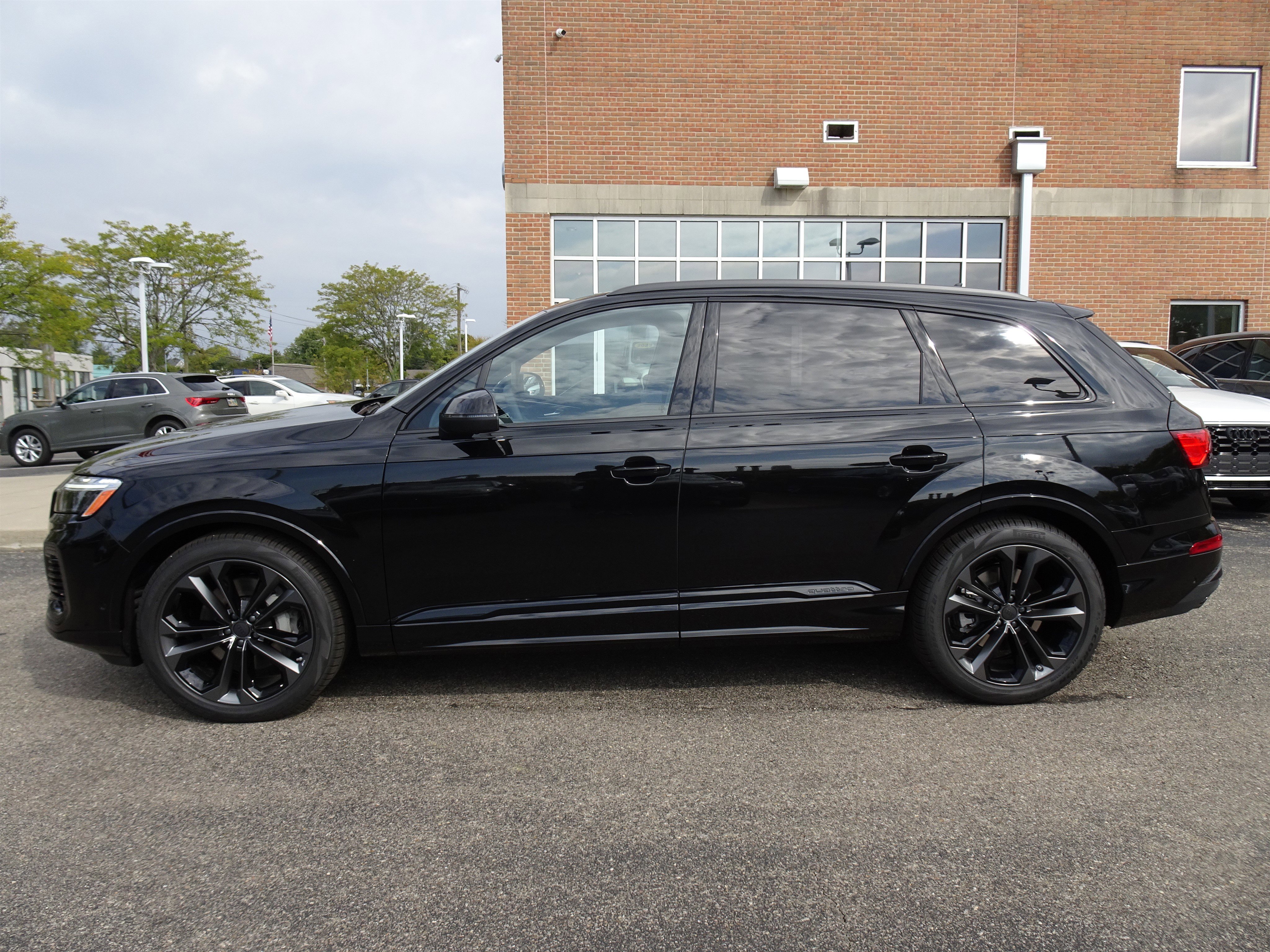 New 2026 Audi Q7 3.0T Premium Plus image 2