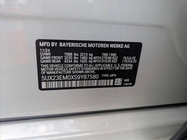 Used 2025 BMW X7 xDrive40i w/ Executive Package image 25