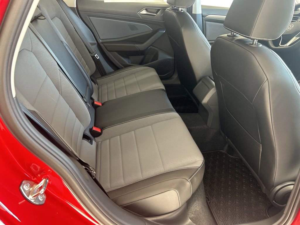 New 2026 Volkswagen Jetta SE image 25