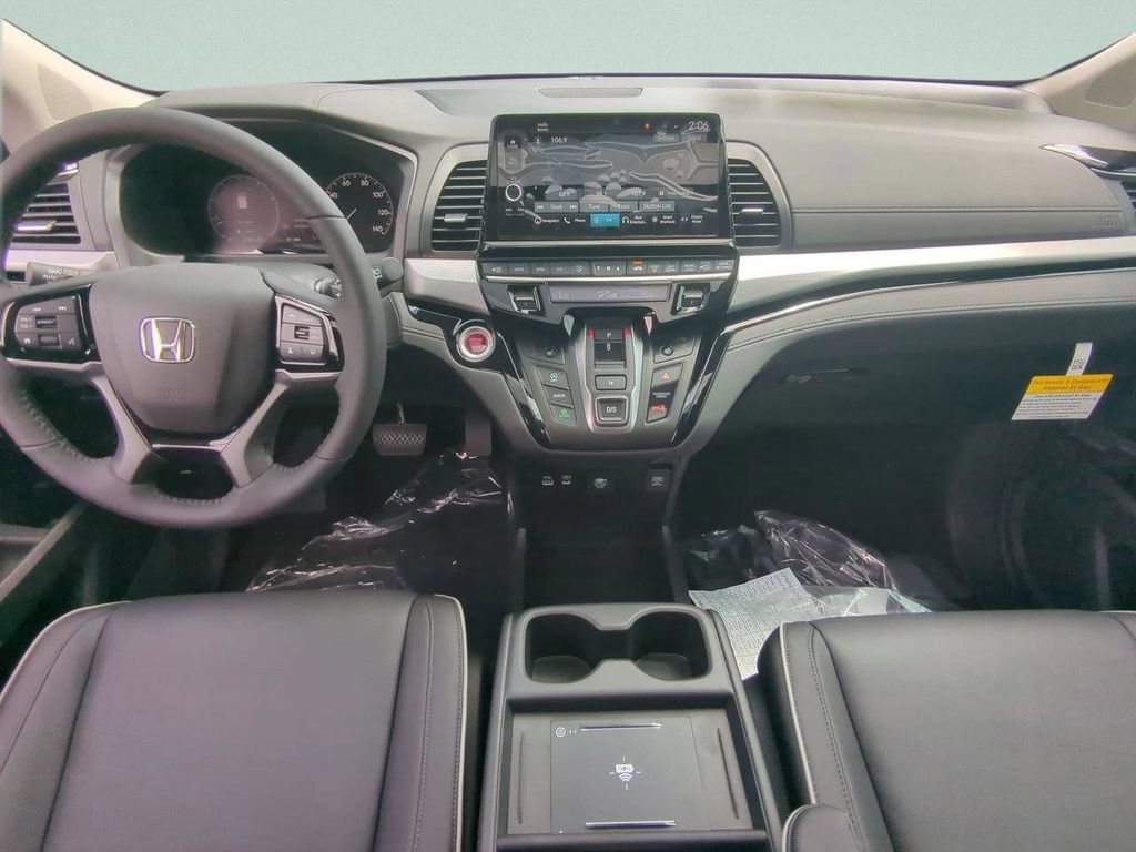 New 2026 Honda Odyssey Touring image 19