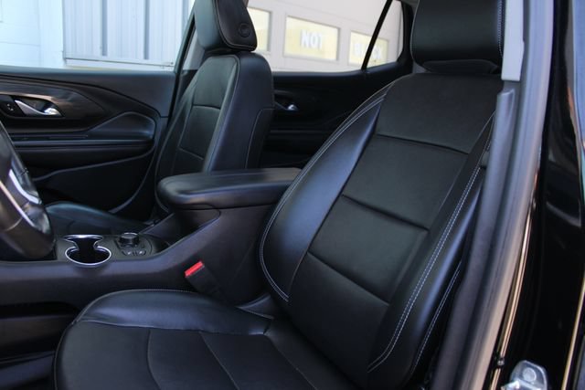 Used 2022 GMC Terrain SLT w/ GMC Pro Grade Package AWD/4WD image 21