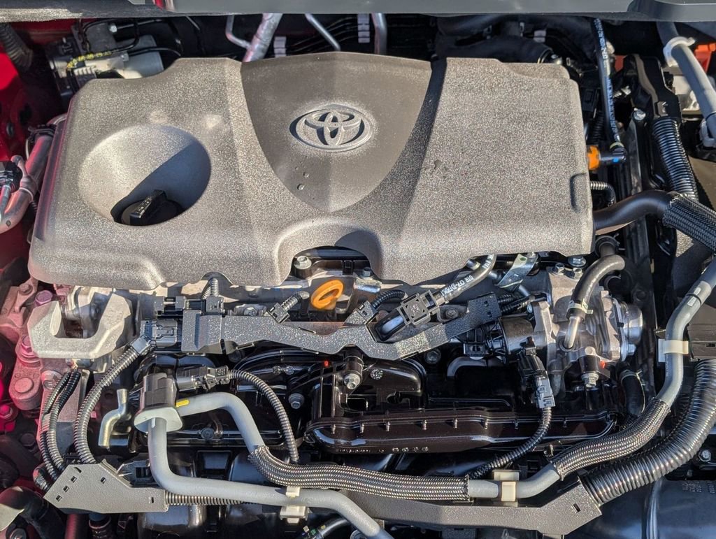 Used 2022 Toyota Sienna XSE image 52