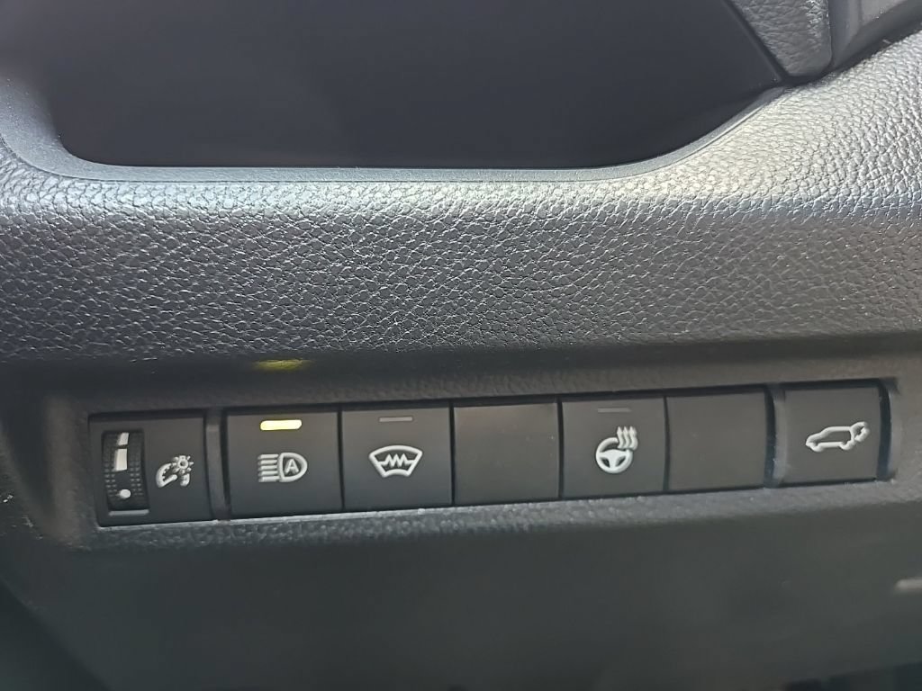 Used 2024 Toyota RAV4 XLE w/ Convenience Package AWD/4WD image 22