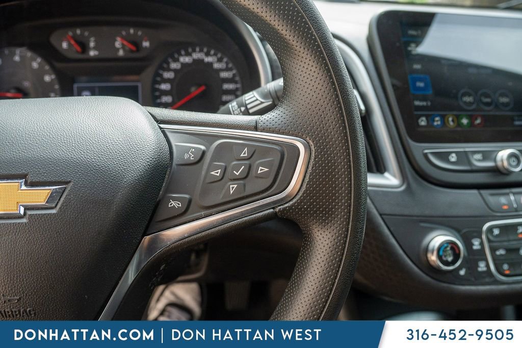 Used 2024 Chevrolet Malibu LT FWD image 16