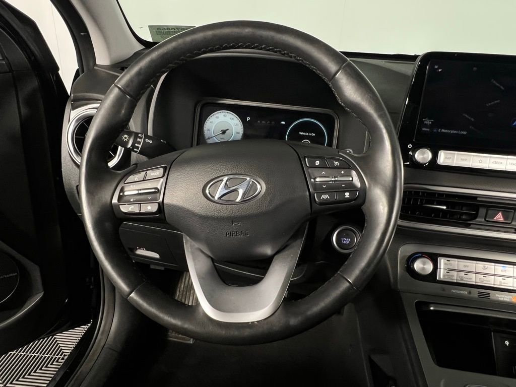 Used 2022 Hyundai Kona Limited w/ Cargo Package image 16