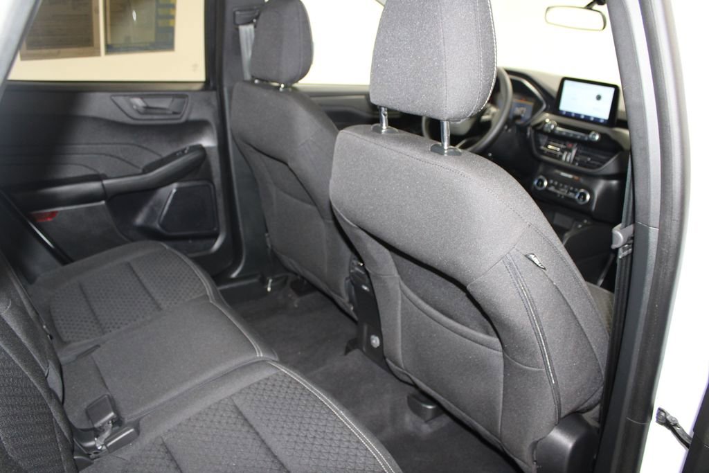 Used 2024 Ford Escape Active image 32