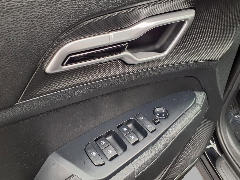 Used 2025 Kia Sportage LX image 19