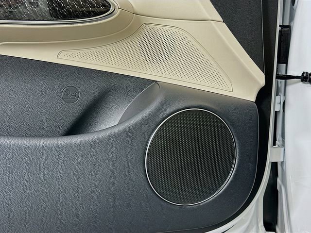 Certified 2026 Genesis GV70 3.5T Sport Prestige image 19