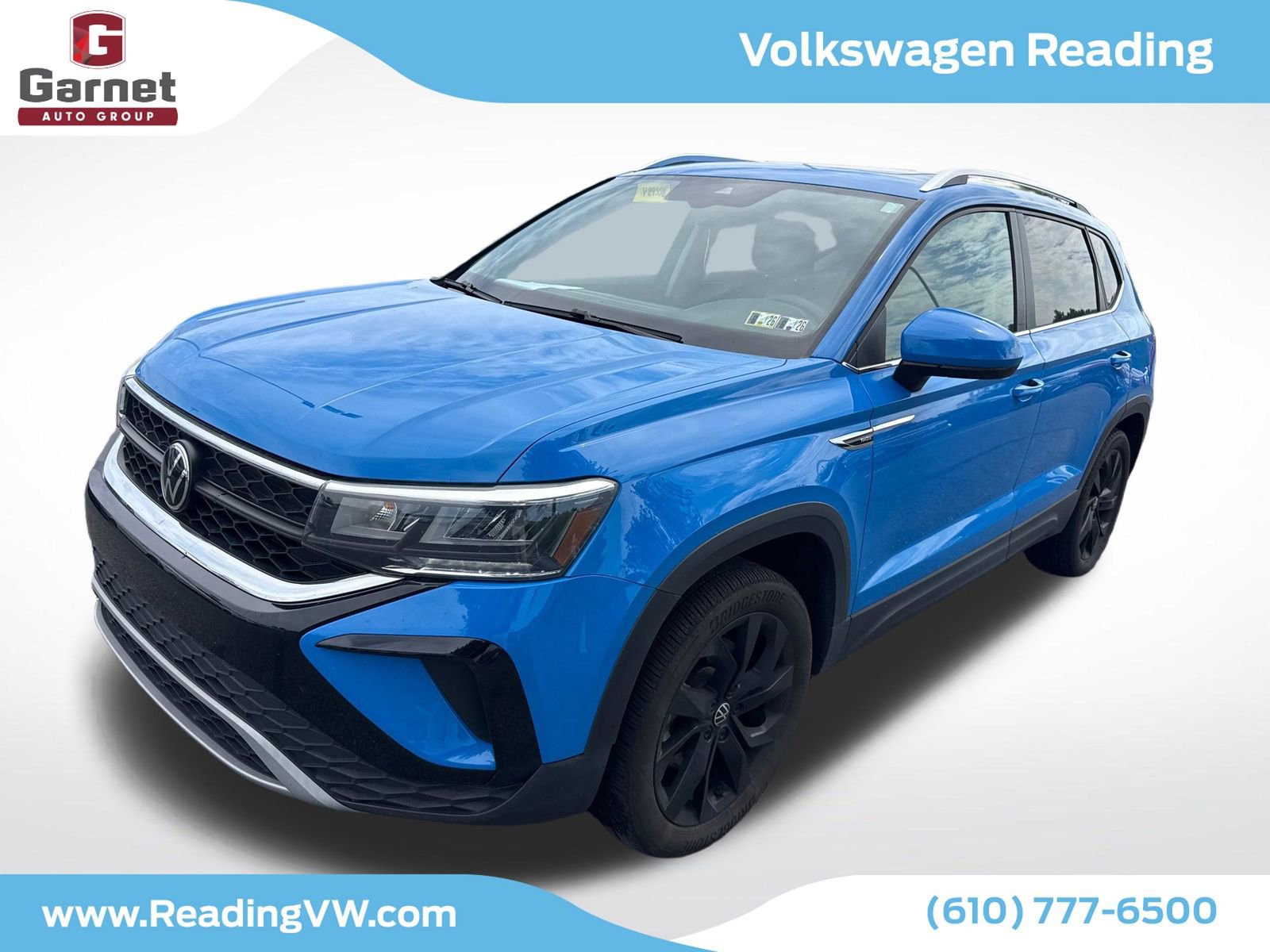 Used 2023 Volkswagen Taos SE w/ Panoramic Sunroof Package