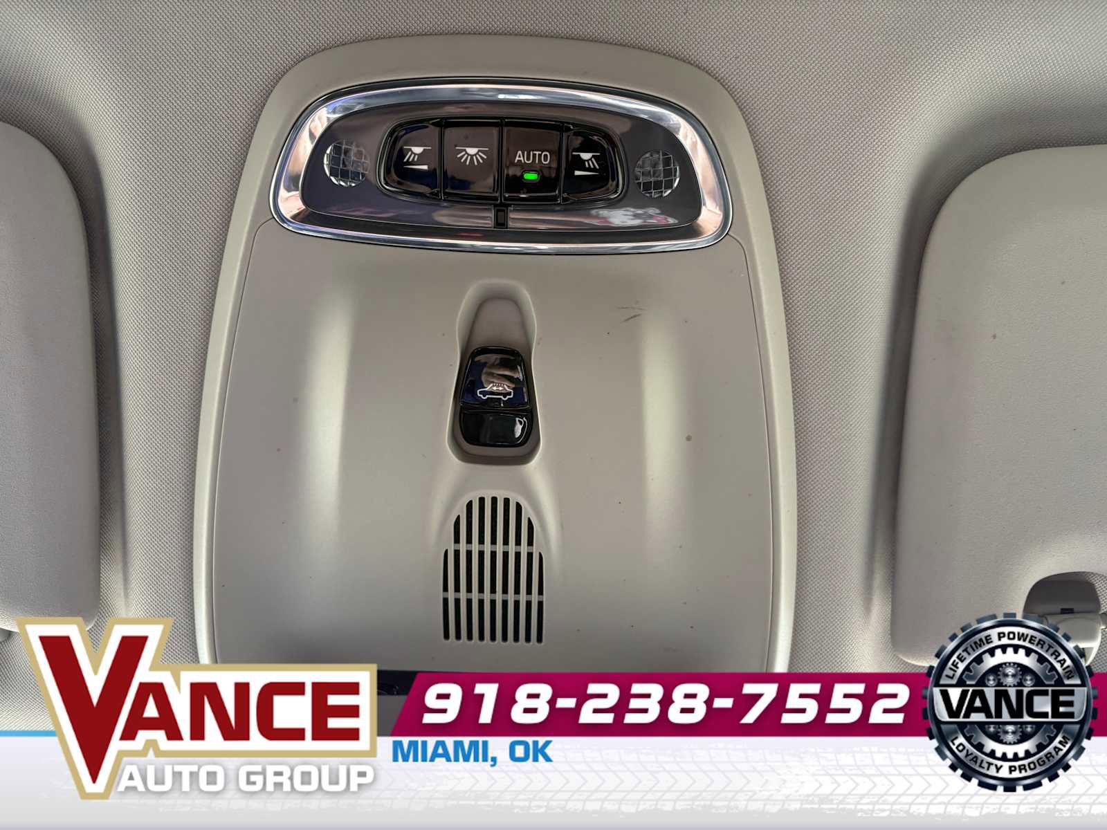 Used 2018 Volvo XC60 T6 Inscription w/ Advanced Package image 37