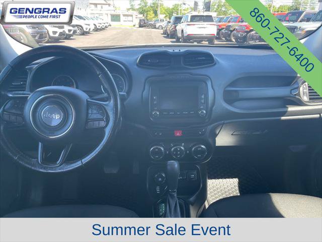 Certified 2017 Jeep Renegade Altitude AWD/4WD image 37