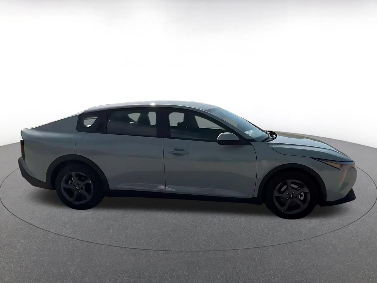 Used 2026 Kia K4 FWD image 15