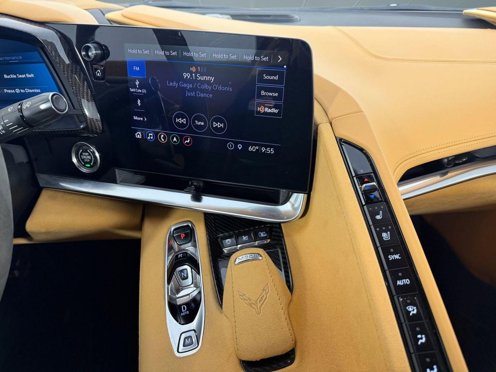 Used 2020 Chevrolet Corvette Stingray Premium Cpe w/ 3LT Preferred Equipment Group image 22