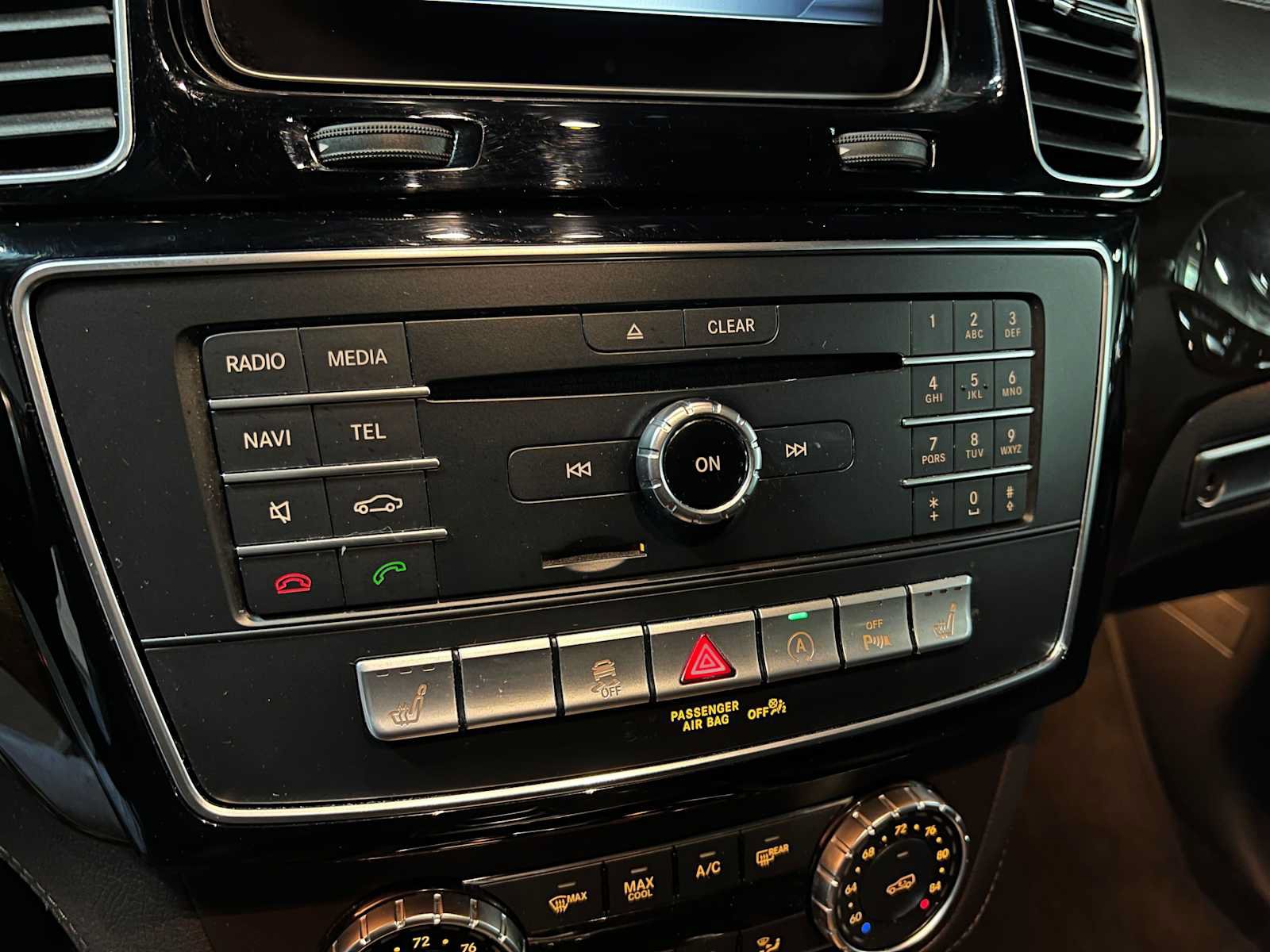 Used 2018 Mercedes-Benz GLS 450 4MATIC image 37
