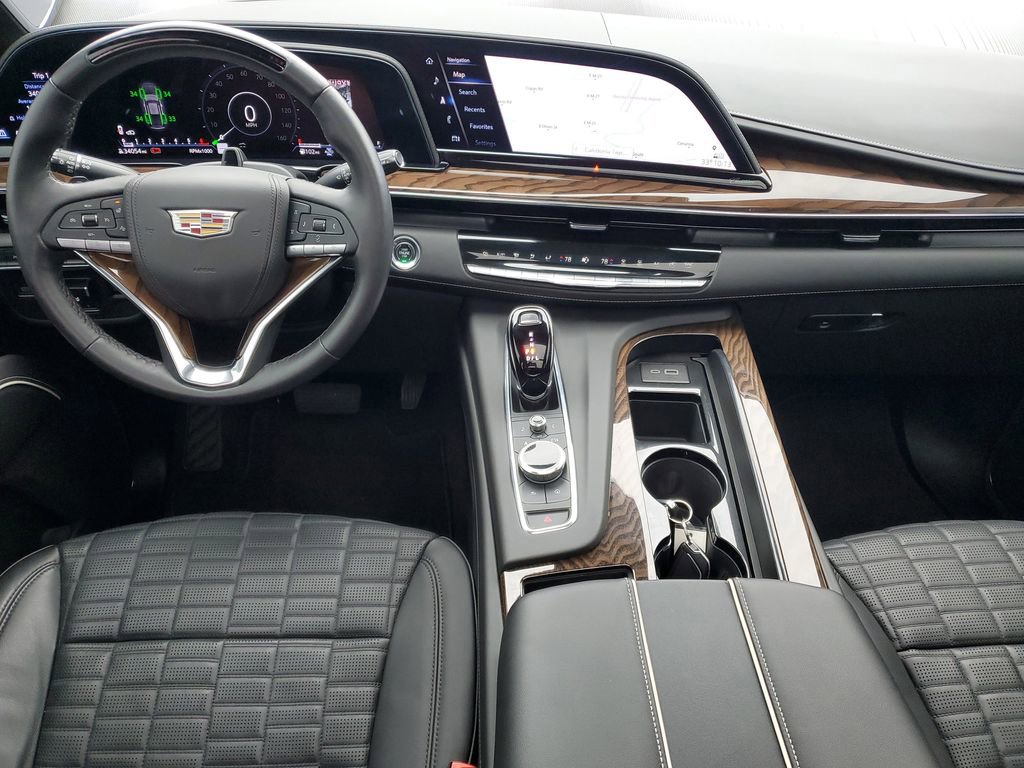 Used 2023 Cadillac Escalade ESV Sport Platinum w/ Heavy-Duty Trailer Package image 27