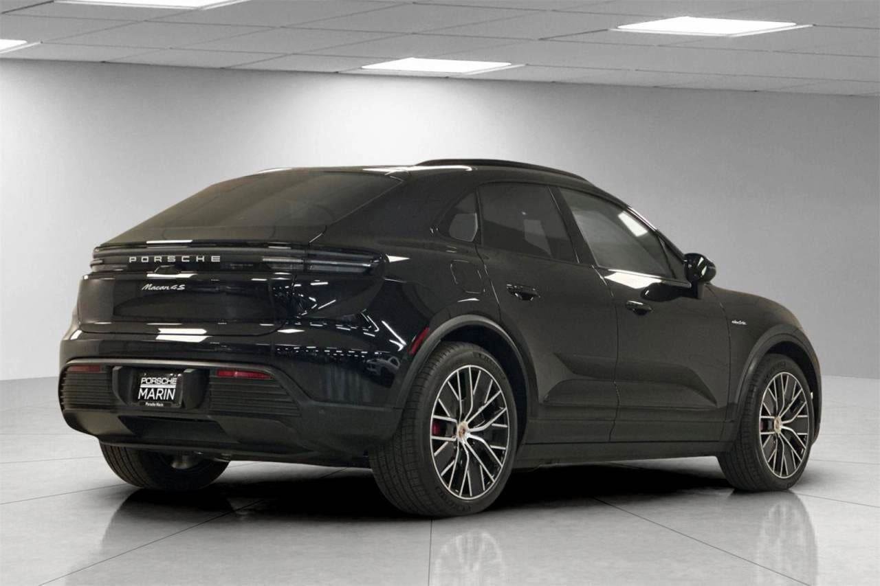 New 2025 Porsche Macan 4S Electric image 63