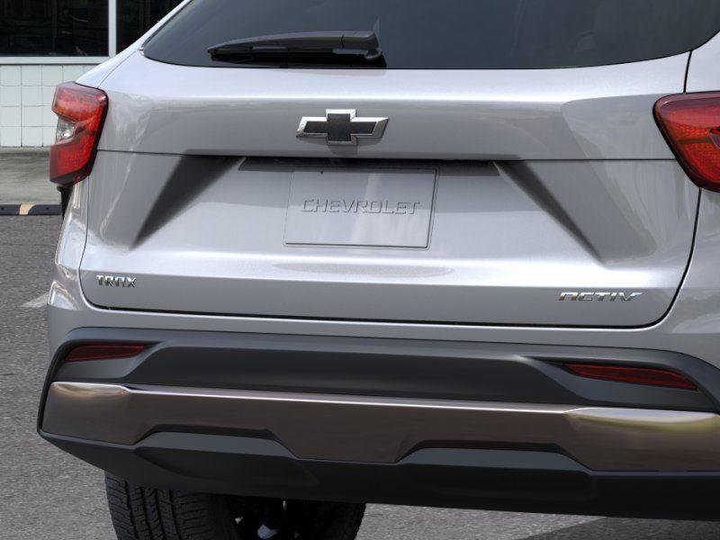 New 2026 Chevrolet Trax ACTIV w/ Sunroof Package FWD image 14