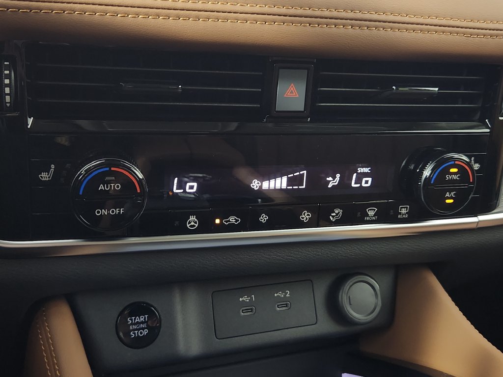 New 2026 Nissan Rogue Platinum AWD/4WD image 28