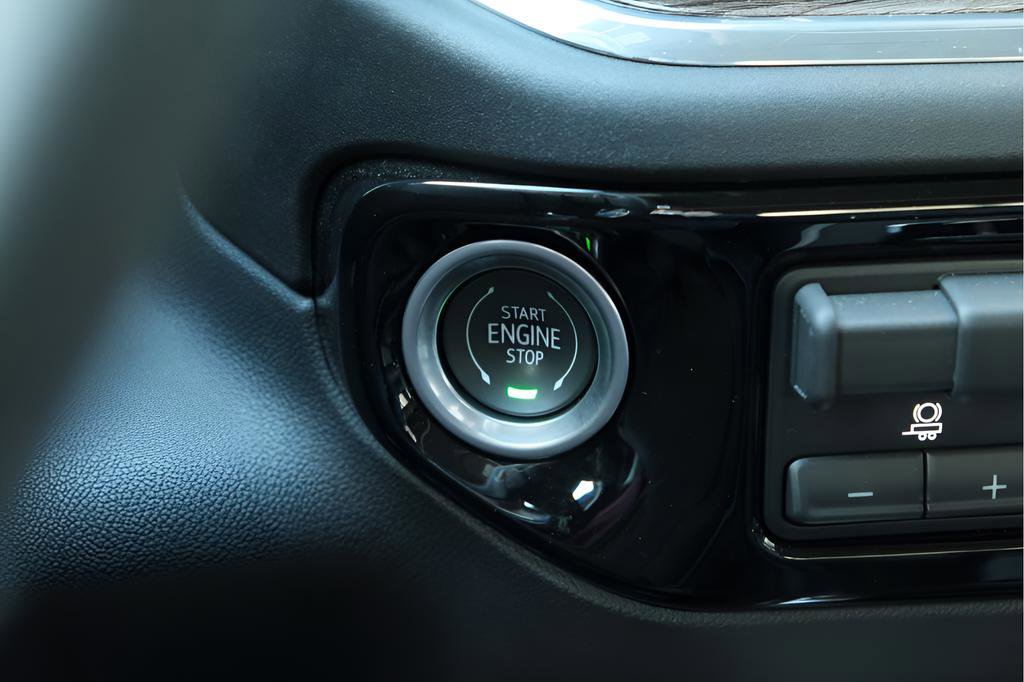 Used 2024 Chevrolet Silverado 1500 RST w/ All Star Edition Plus image 13