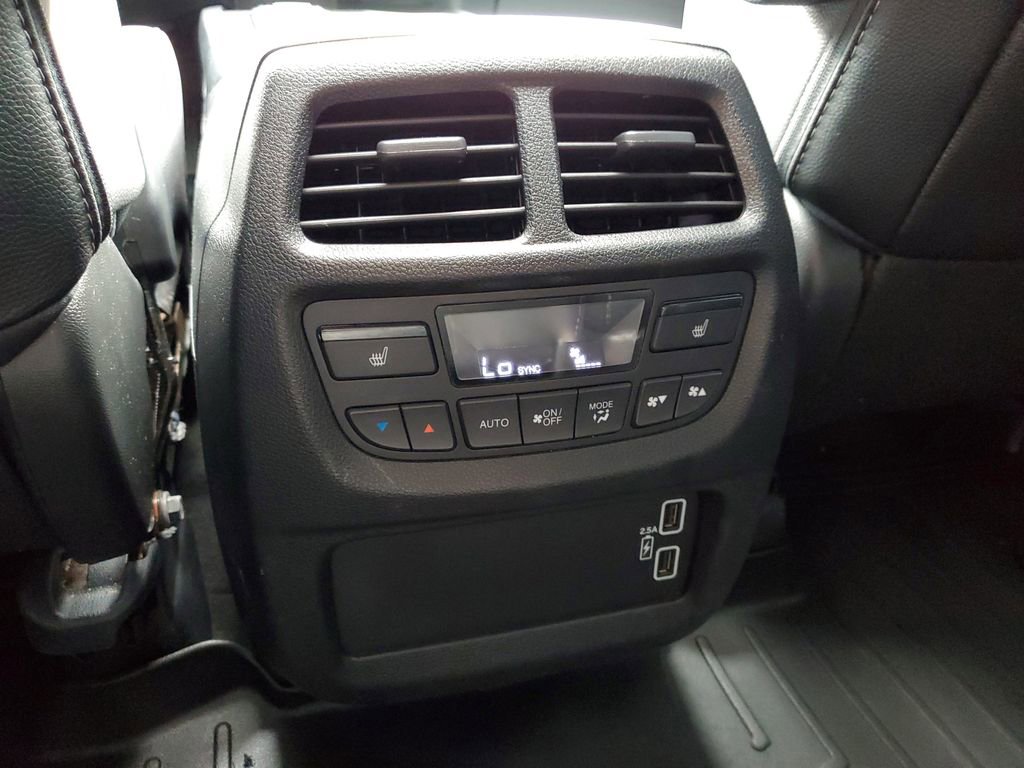 Used 2022 Honda Pilot Black Edition image 15