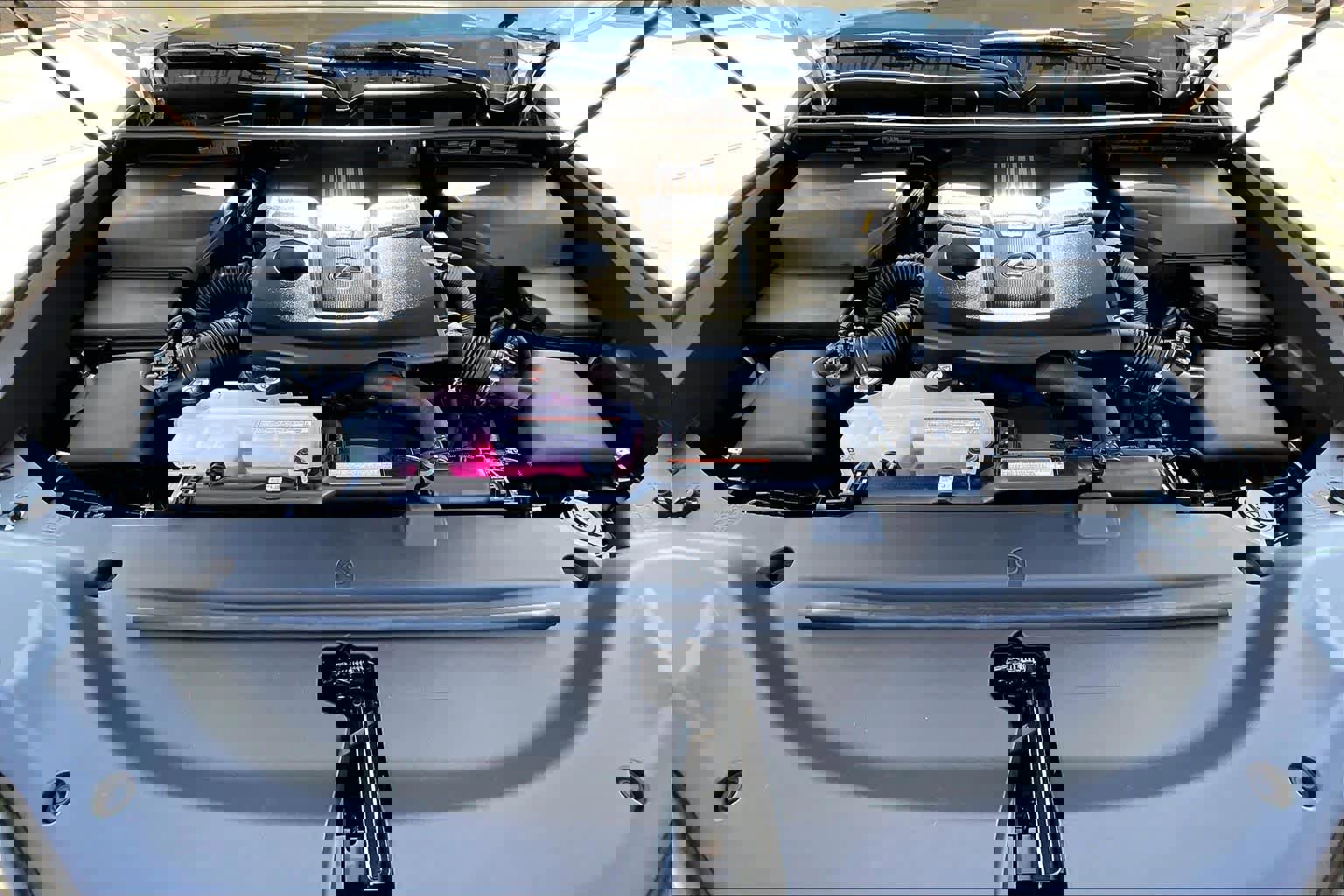 New 2026 Lexus LX 600 4WD w/ Luxury Package image 16