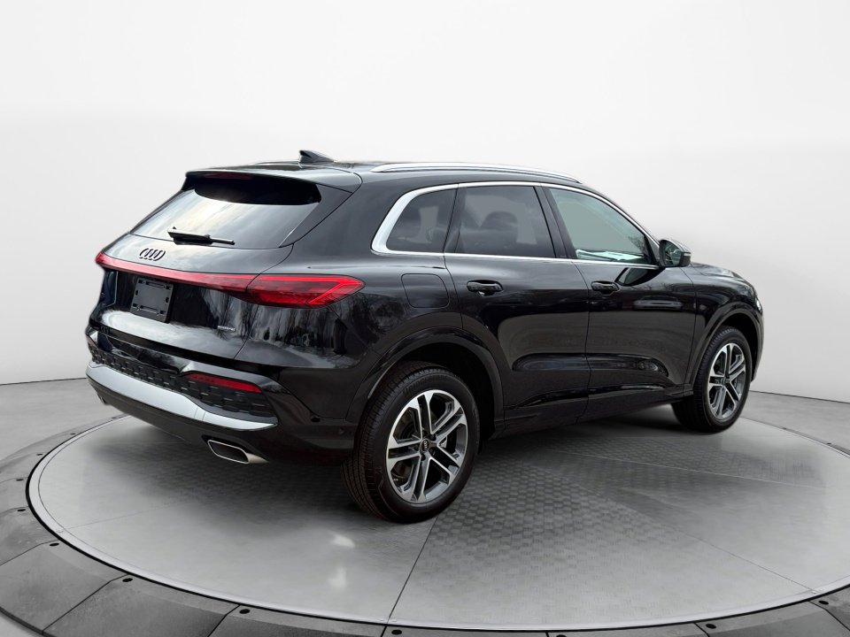 New 2025 Audi Q5 Premium image 7