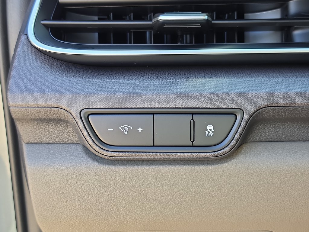 New 2027 Kia Carnival EX FWD image 29
