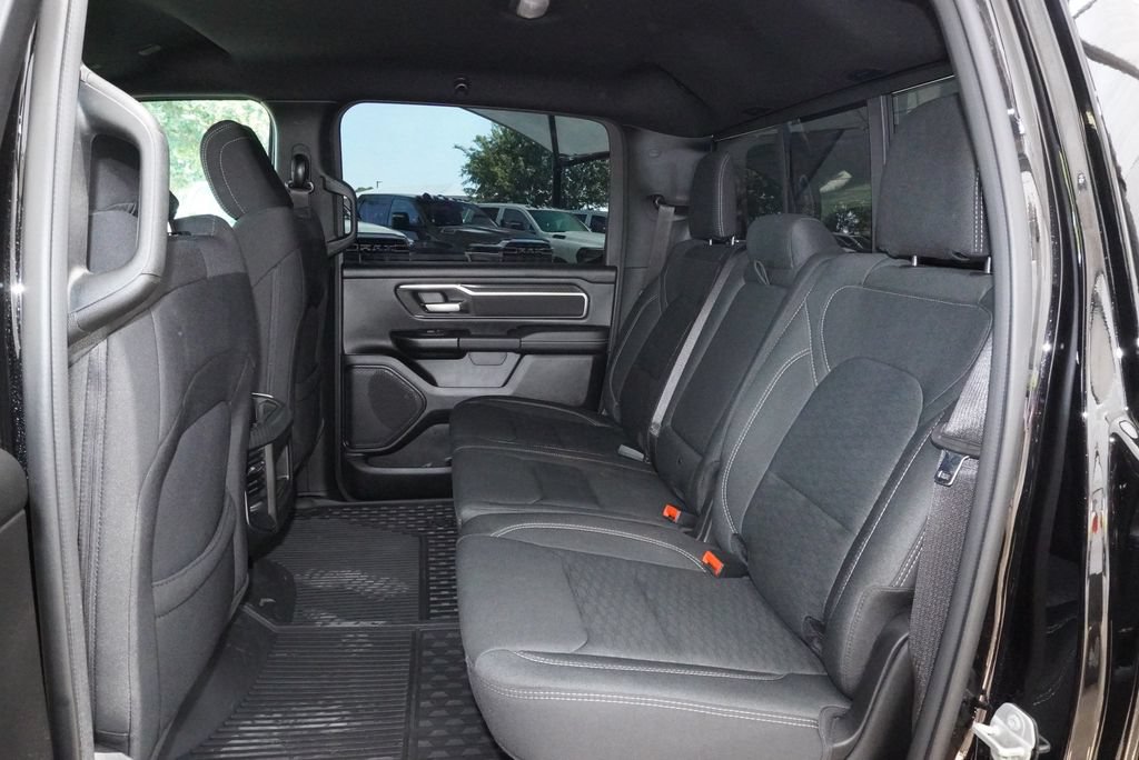 Used 2025 RAM 1500 Lone Star AWD/4WD image 32