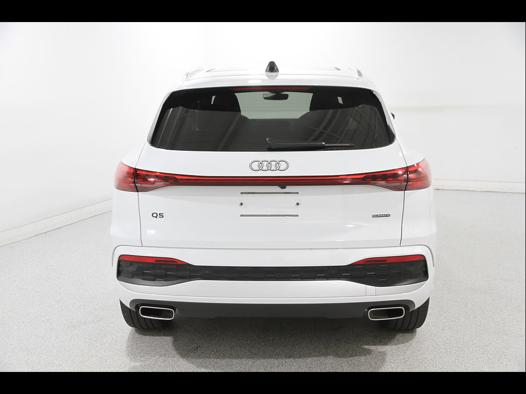 Used 2025 Audi Q5 Premium Plus AWD/4WD image 24