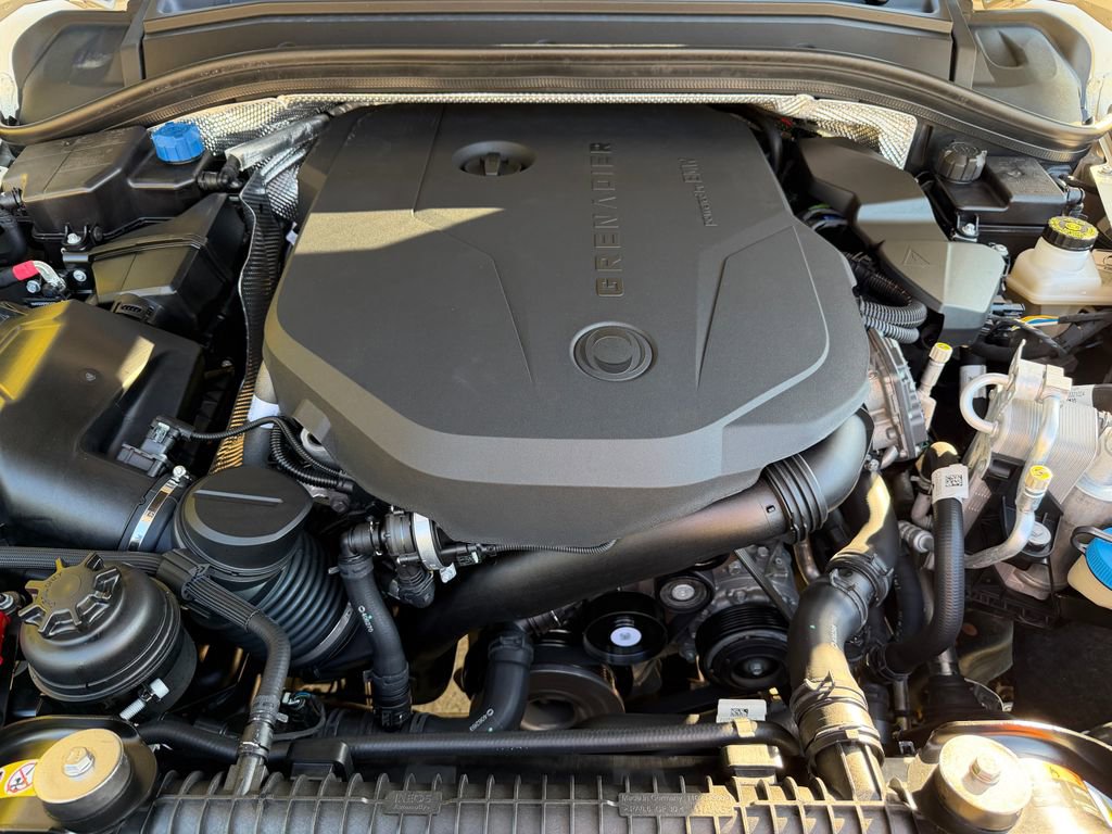 Used 2024 INEOS Grenadier Fieldmaster Edition image 9