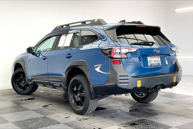 Used 2022 Subaru Outback Wilderness w/ Wilderness Package image 10